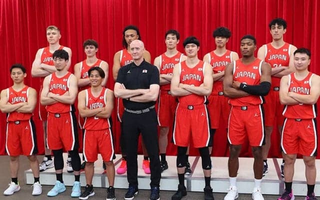 日本代表・ホーバスHC「最後のサバイバルは難しかった」落選の川真田と佐々木も欧州遠征に帯同