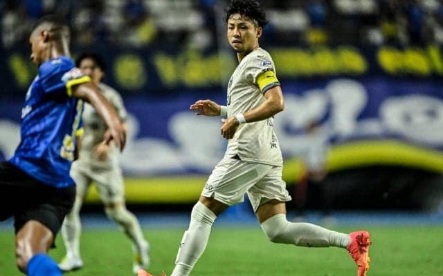 【【川崎】天皇杯敗退でFW小林悠が訴える熱い気持ち(2)】小林が説く「フロンターレを背負って戦っていることの認識」……タイトルを失い、「簡単に切り替えてっていうのはよくない」