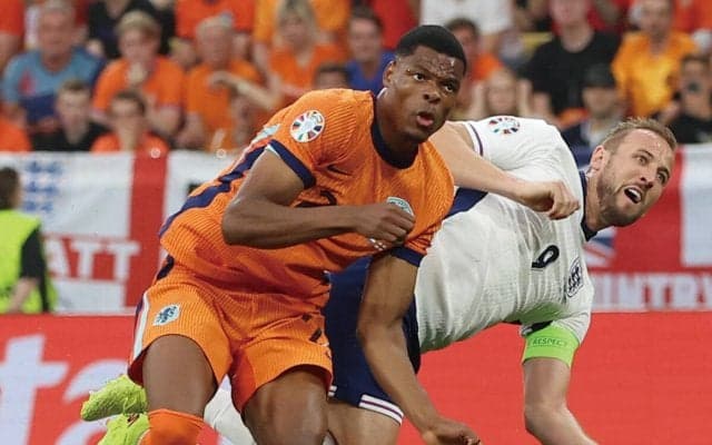 ダンフリースとインテルの契約交渉が再開へ…延長or売却は現状50-50か