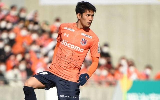 山口や大宮などJリーグ5クラブでプレーしたMF三幸秀稔が31歳で現役引退を決断、今季は韓国2部・忠北清州FCでプレー…交際中の木下優樹菜さんも労う「おつかれ様」