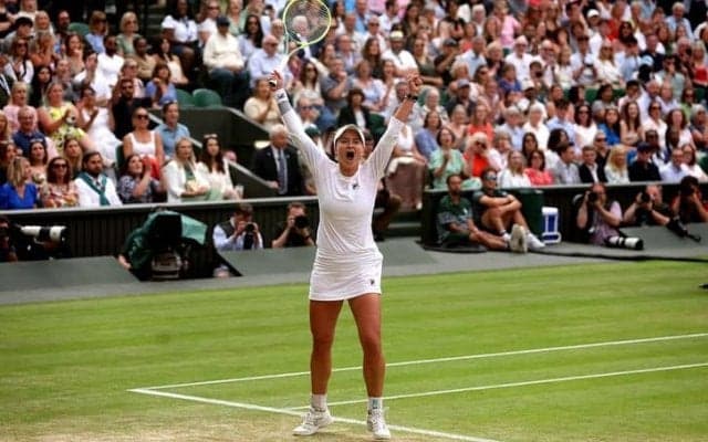 クレイチコワが世界4位リバキナに逆転勝ちでグランドスラム2勝目に王手[ウィンブルドン]