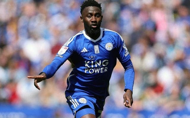 退団濃厚と思われたエンディディがレスターと契約延長！　3年契約締結でフォクシーズに忠誠