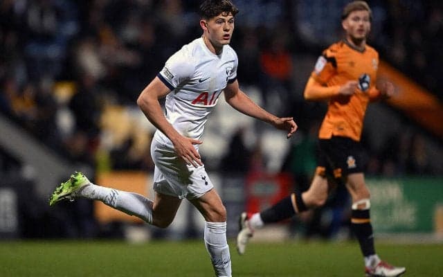 スパーズが逸材FWランクシャーと新契約締結！　昨季PL2で得点王＆MVP受賞