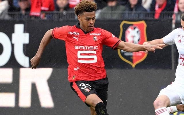 レンヌの新星デジレ・ドゥエにビッグクラブがこぞって関心…バイエルンの1stオファーは拒絶