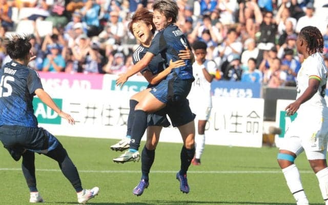 なでしこがパリ五輪に弾みの快勝劇！　10人のガーナ女子に前半無得点も後半一挙4得点【MS&ADカップ2024】