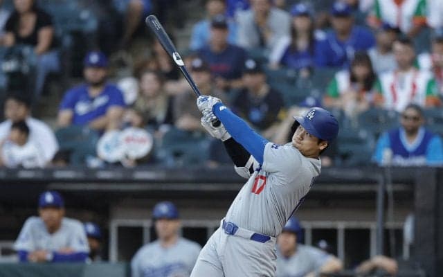 大谷翔平、29号ソロで日本人初メジャー通算200号達成 6戦ぶり待望の一発 4年連続30号に王手 敵地から大歓声