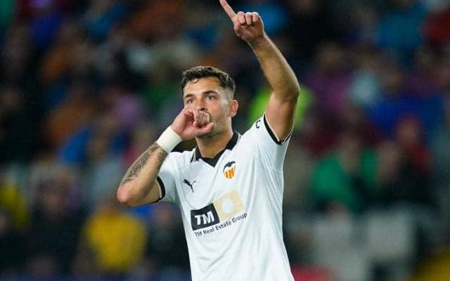 ボローニャ、ザークツィーの後釜にバレンシアの新エースを検討か