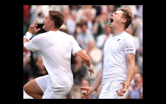 死闘制し四大大会V「感動的」