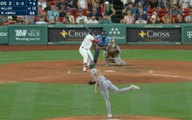 もはや暴力！こんなの打てるわけがないだろ！ 166キロの“火の玉ストレート”がヤバすぎる　アスレチックス守護神の剛速球が話題に「いくらなんでも速すぎるw」