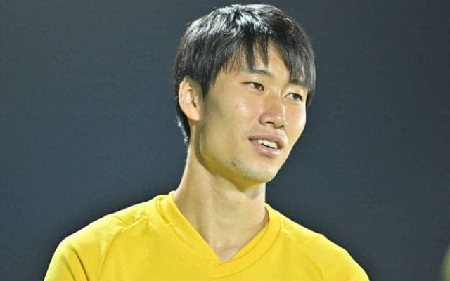 「いい笑顔じゃねえか」鎌田大地の新天地クリスタル・パレスの新アウェイ”黄色“ユニ姿が話題！「シントトロイデンかと思た」「つまり鎌田が覚醒するってことだな」の声