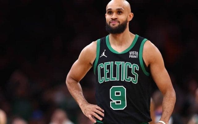 レナードの代役でロスター入りしたデリック・ホワイトがアメリカ代表の練習に初参加