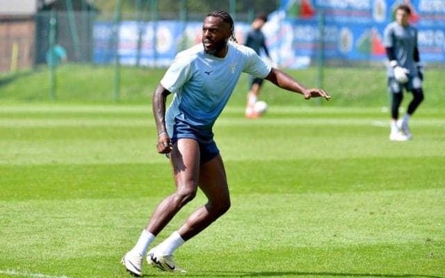 ラツィオ、アーセナルからタヴァレスを買取義務オプションのレンタル移籍で獲得