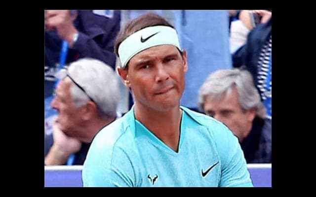  ナダル狂騒曲 月曜昼に異例の超満員 