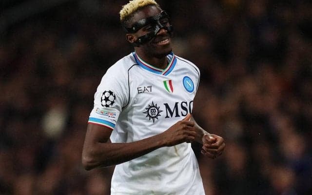 新たなエースとしてオシムヘン獲得望むPSG、ナポリにイ・ガンインら選手を含めたオファーか