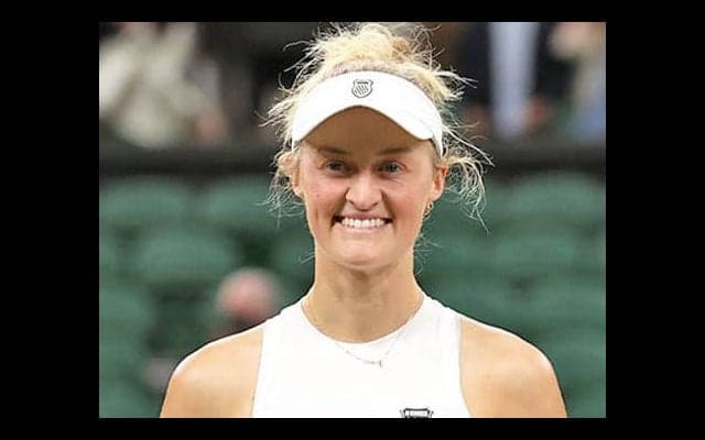  小国から史上初の世界1位が誕生 