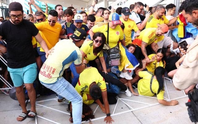 「決勝戦が汚されてしまった」主催した南米サッカー連盟も怒りの声明…大混乱のコパ・アメリカ決勝でのファンの行動と警備体制を批判