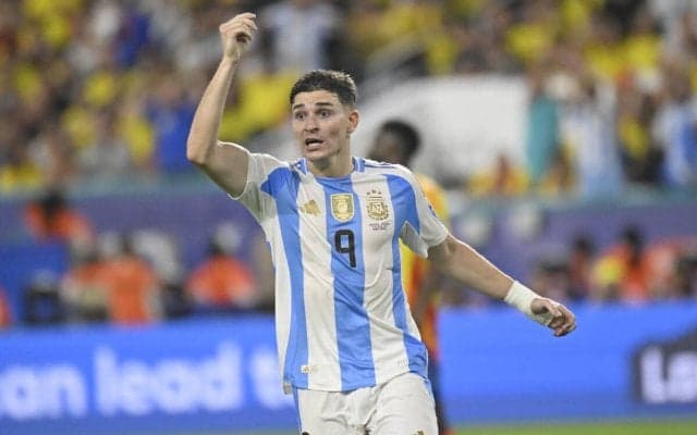 夢の補強実現へ…フリアン・アルバレス狙うアトレティコが交渉開始か