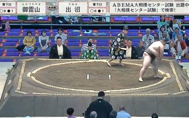 「ふっ飛んでった」「お前は強い」“トドメの一撃”に館内どよめき……驚異的パワーに相撲ファンも戦々恐々