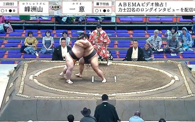 「200キロなのに体が締まってる」怪物新人力士、166キロの巨漢を“秒”で電車道 衝撃の展開に「めっちゃ動けるやん」「強すぎだろ」