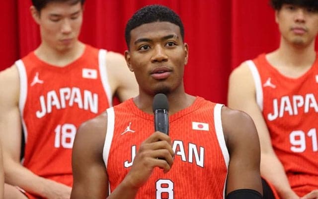 JBAが日本代表練習試合のフォトレポートをSNSに投稿…ユニを着用した八村塁のプレー写真も