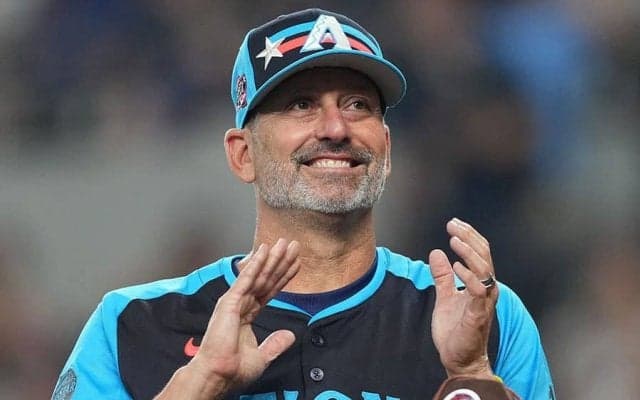 大谷翔平の「隣に座ってみた」　“敵将”も虜の人間性…ベンチで実感「グレートだ」