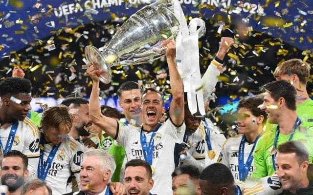 レアルがモドリッチに続いてバスケスとも契約延長！ 2025年までの1年契約