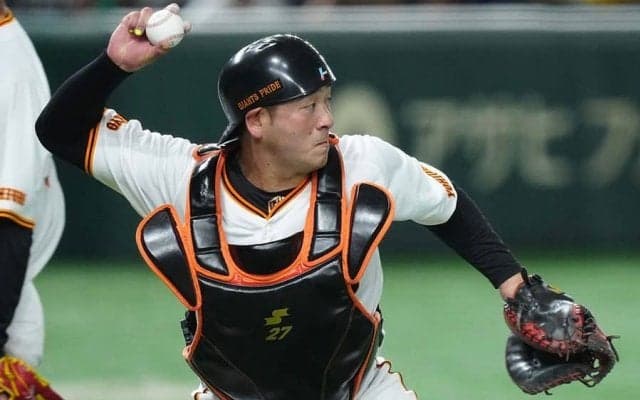 コーチ絶賛の巨人27歳、小林や大城卓との“違い”とは　リーグ1位「阻止率.500」のワケ