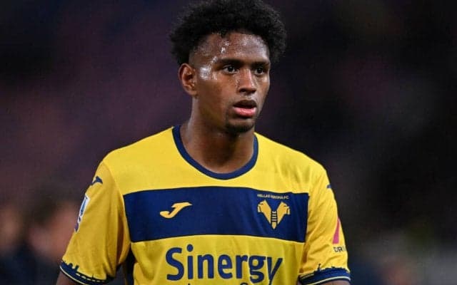 ユベントスがヴェローナのコロンビア代表DFカバルを獲得、インテルから横取り