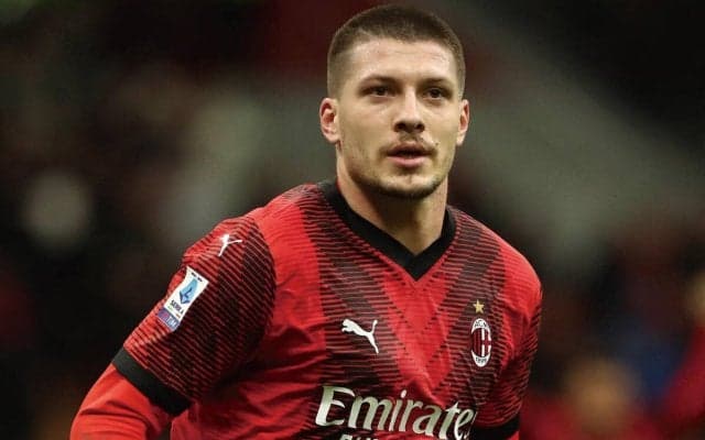 契約延長OP発動も…ヨビッチはミラン残留確実とまでは言い切れず