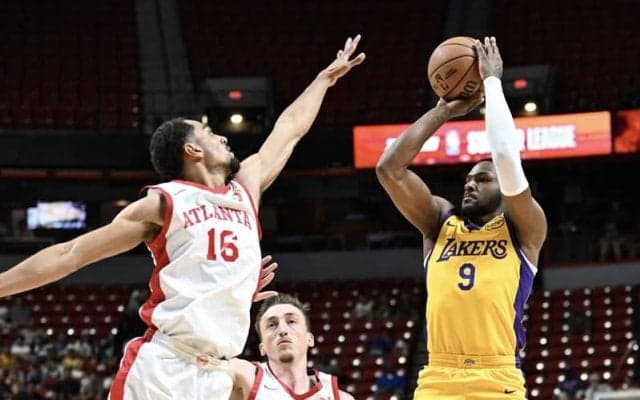 「母さんと父さんがすごく助けてくれる」…レブロンの長男ブロニーがサマーリーグで活躍