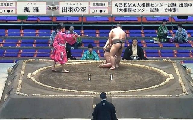 「どうした？」「ええ」力士が突如“膝から崩れる”姿に視聴者困惑……発生確率0.1％のレアな結末