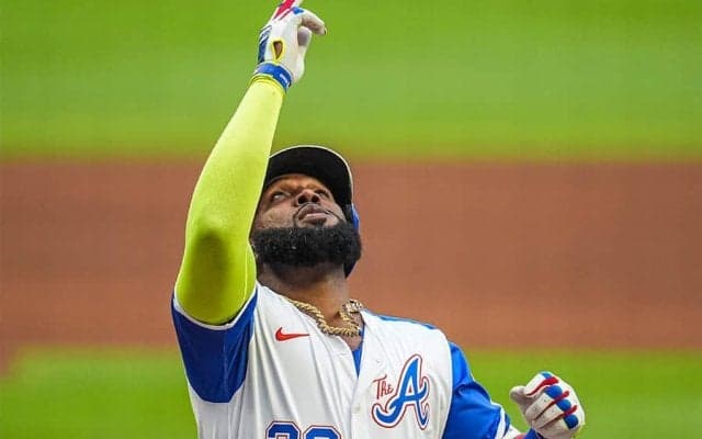 オズナが2打席連発、大谷翔平に1HR差急接近　27号＆28号…打点は独走態勢