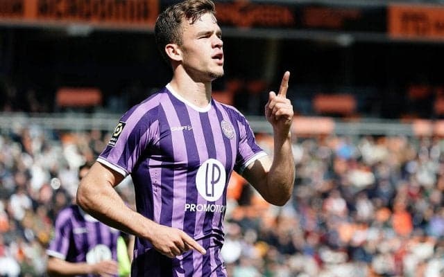 ボローニャがザークツィー後釜確保へ…仏リーグで活躍の同胞FW