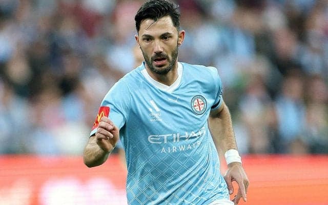 広島が欧州で実績十分のドイツ人MFトルガイ・アルスラン獲得！　HSVやウディネ、トルコ名門2クラブで活躍