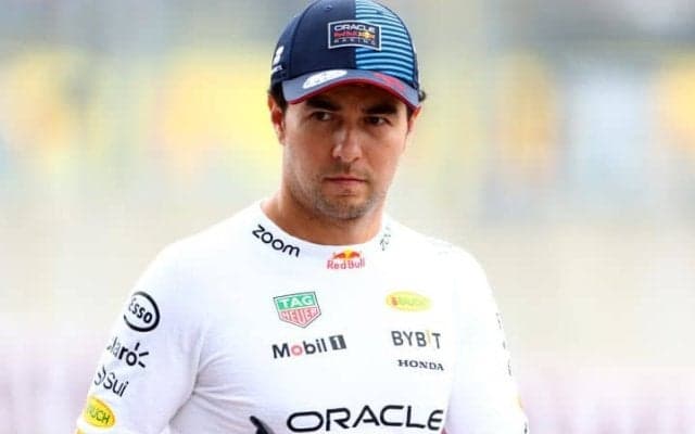 崖っぷちのペレスは夏休み中の「クビ宣告」も　混沌とする後任人事で角田裕毅は3番手か