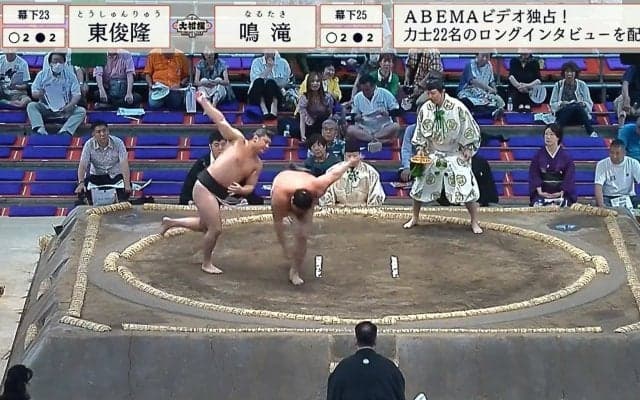 力士のイメージの“斜め上”を行く運動神経が「どうかしてる」と話題騒然 「観てて楽しい相撲」幕下力士の取組にファン大興奮