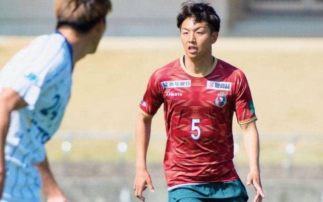 JFL首位高知に“ナイキ”が帰還…昨季の主軸DF今井那生がJ2山口から完全移籍で再加入「全身全霊を尽くします」