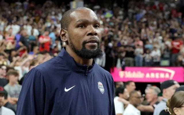 アメリカの強化試合5戦でデュラントは全休も、指揮官は「彼を代えることは考えていない」