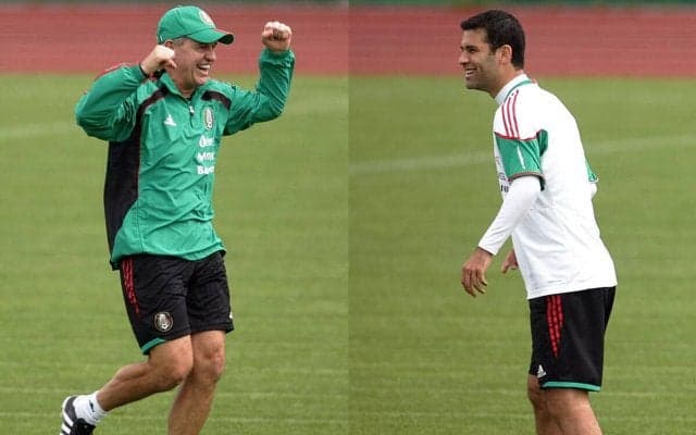 メキシコ代表で師弟関係復活！元日本代表指揮官のアギーレ氏が監督就任、2030年W杯を目指し副官にはレジェンドのマルケス氏を登用