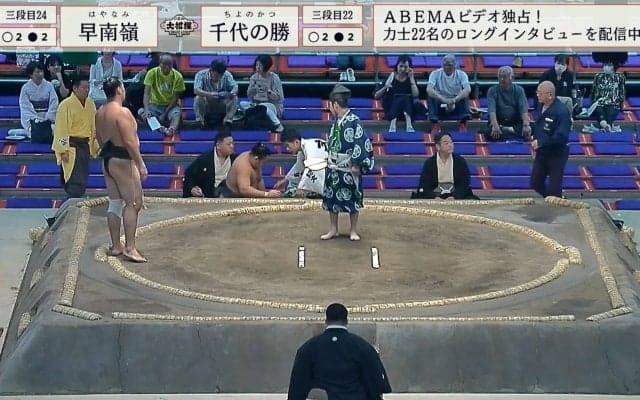 「大丈夫か…？」館内どよめき親方が救護班を呼ぶハプニングも……あわやの事態が一転あたたかな拍手に包まれた瞬間