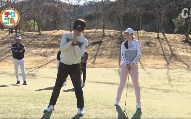 「距離のある左足下がり」は2つの打ち方を覚えておくことが大事