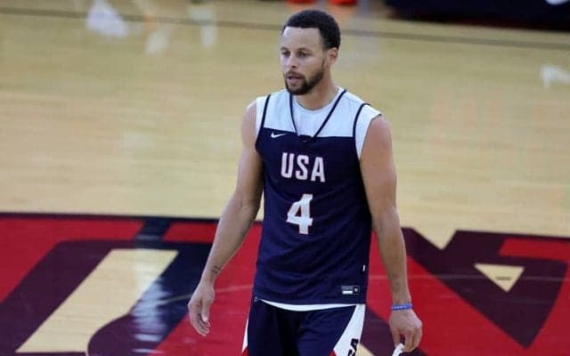 強化試合で対戦したドイツのオブストをカリーが称賛「大胆不敵で素晴らしいシューター」