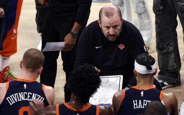 2年連続でプレーオフ進出中のニックスがトム・シボドーHCと3年の延長契約に合意