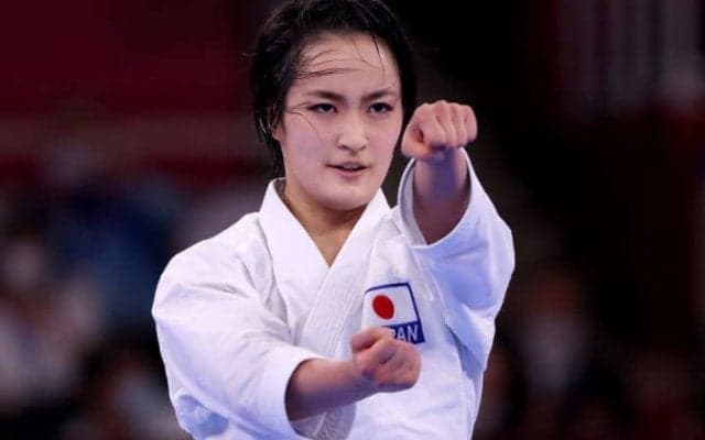 「空手界の綾瀬はるか」東京五輪銀の空手女子のオフショットにファン注目！「めちゃ可愛い」「どこのアイドルかと」