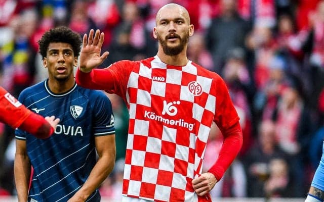 ブレストが196cmのFWアジョルクをマインツから買取OP付レンタルで獲得…リーグ・アンで46ゴール