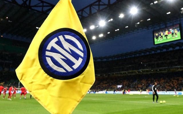 「一目見た時から惚れていた」「正気じゃない」星2つのインテルの新ユニフォームは賛否真っ二つ、ショーツの柄は不評「横縞は一体どうしたんだ？」