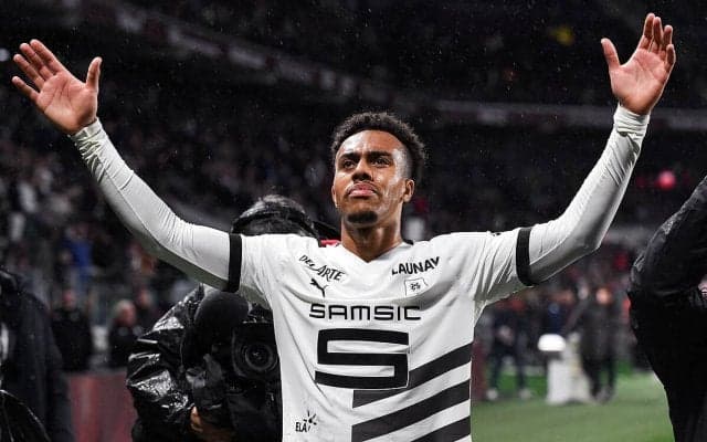 ゲラ・ドゥエがストラスブール移籍…実弟デジレはPSG＆バイエルン関心のアタッカー