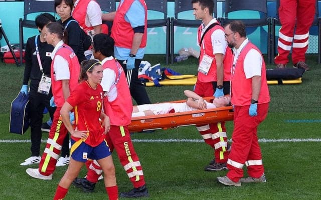 負傷交代のなでしこDF清水梨紗、シティがヒザの負傷とクラブへの帰還を発表…さらなる検査へ