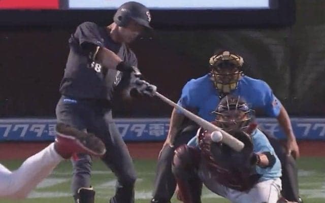 昨年出場ゼロ→無双の.414が「神」　止まらぬバット…ロッテ26歳は「推してて誇らしい」