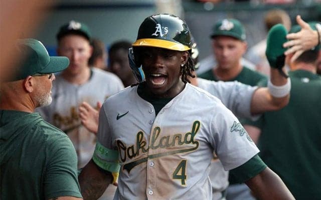 大谷翔平超えの「9」　弱小球団に現れた「バリー・ボンズ2世」…衝撃の活躍は「本物だ」